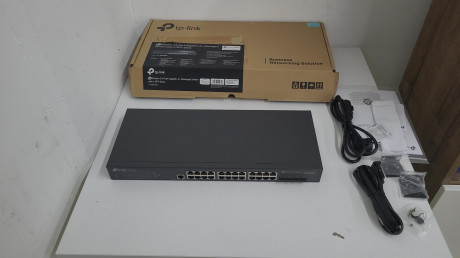 TP-Link TL-SG3428 24 Port 10/100/1000 Mbps Gigabit Yönetilebilir Switch (OUTLET)