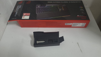 ASUS ROG STRİX FLARE II ANİMATE KLAVYE(OUTLET)