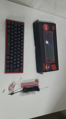 REDRAGON FiZZ RGB BLACK WIRED KEYBOARD RED(OUTLET)