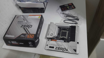 MSI B650M PROJECT ZERO AM5 DDR5 7600MHZ(OUTLET)