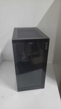 XPG INVADER X ARGB TEMPERLI CAM USB 3.2  K(OUTLET)